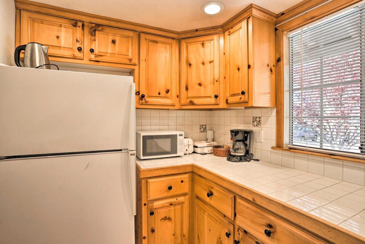 The Knotty Pine Cottage In Big Bear, 4 Mi To Ski 빅 베어 시티 외부 사진